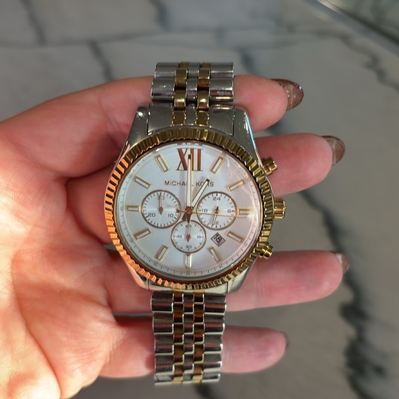 Michael Kors Lexington Men's Watch, Stainless Steel Bracelet - Picture 2 of 4